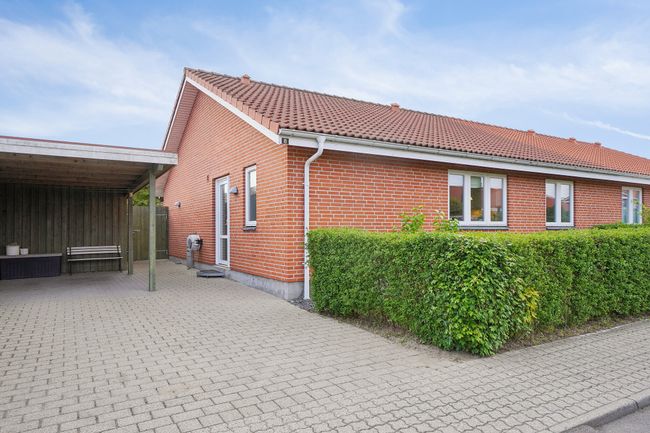 Jernhøjvænge 8, 4050 Skibby